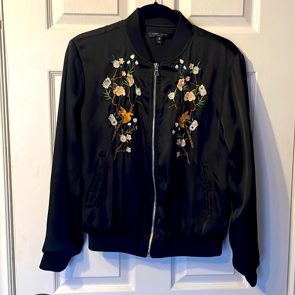 Romeo & Juliet silky black bomber jacket embroidered size S/M - Picture 1 of 9